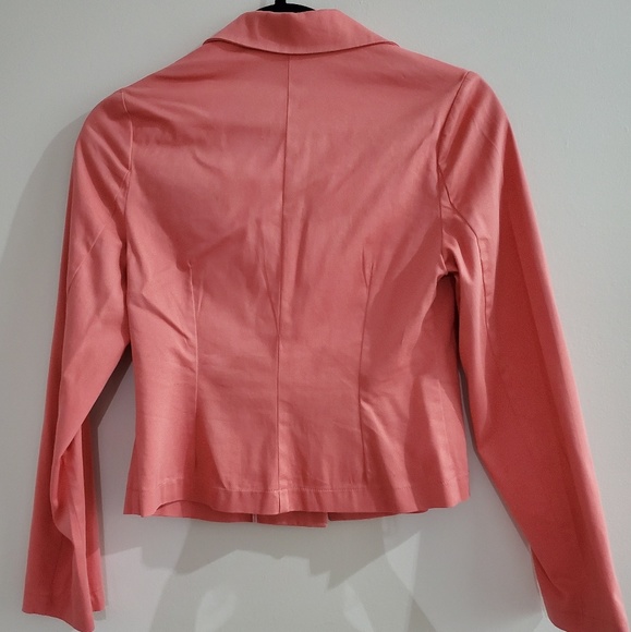 Woman dresses - Picture 2 of 3